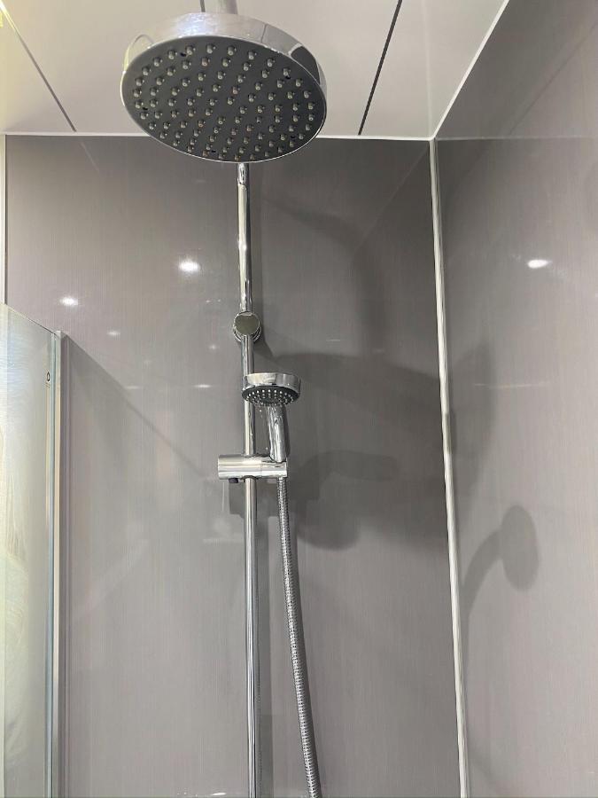Prime Commuter Executive Apartment دنفرملاين المظهر الخارجي الصورة